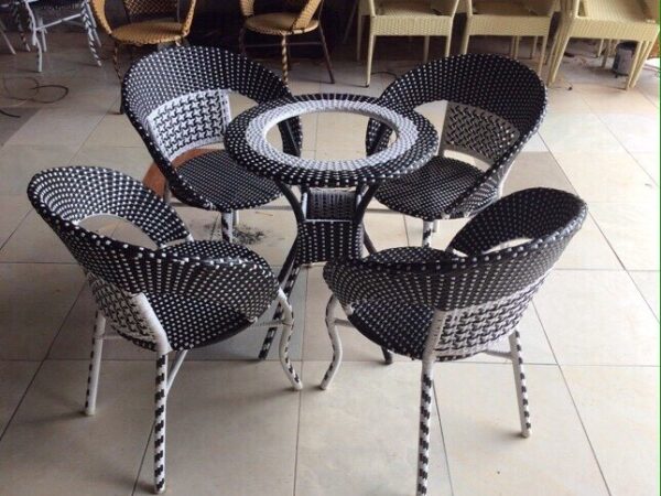 Ghế nhựa giả mây đồng tiền